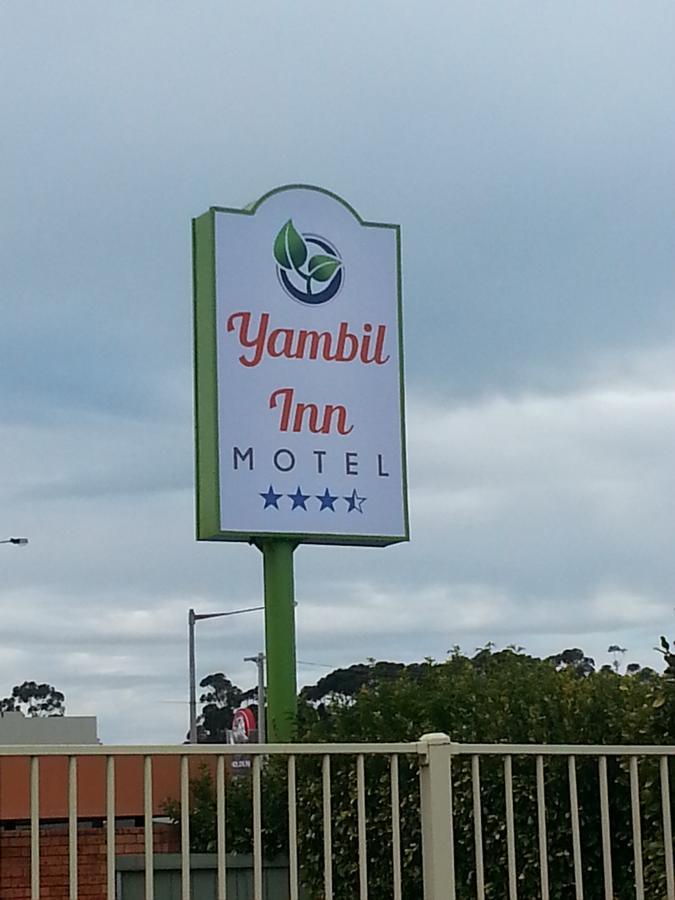 Yambil Inn Griffith Exterior photo